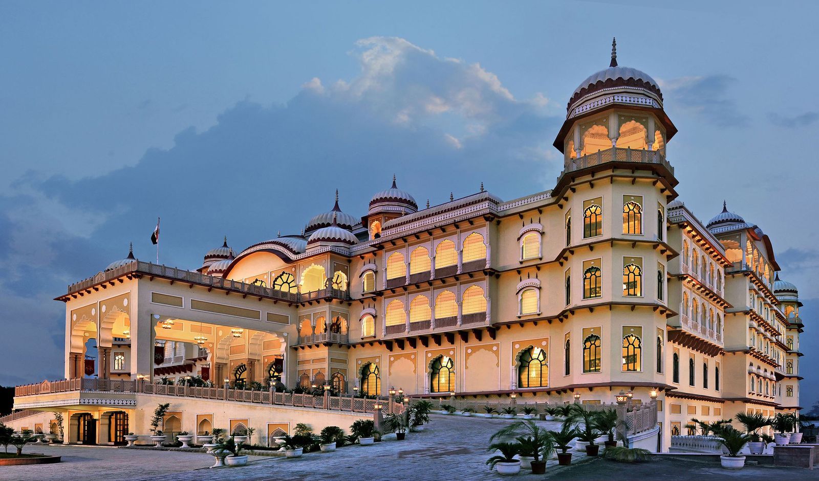 Top 15 Heritage Hotels in Rajasthan for a Royal Stay