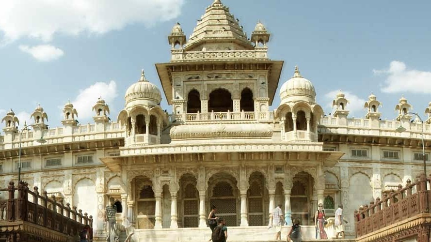 Shri Raghunath Mandir